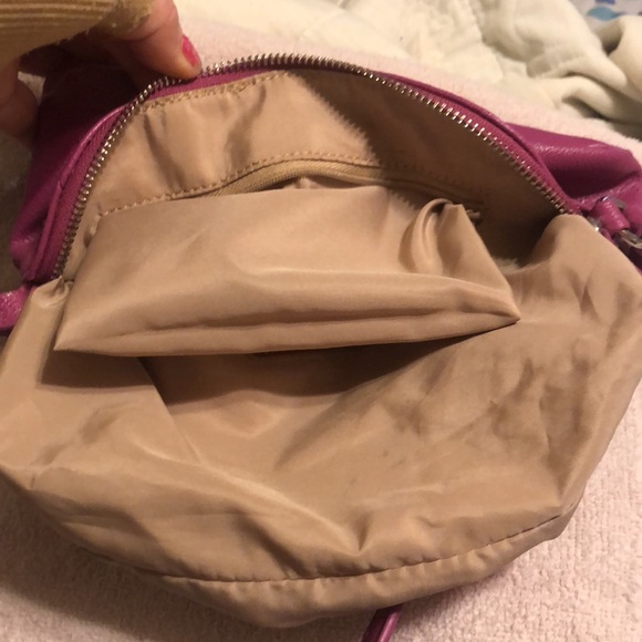 Nine West EUC pink Crossbody purse with CUTE BOW Color little darker than shown - Picture 9 of 9